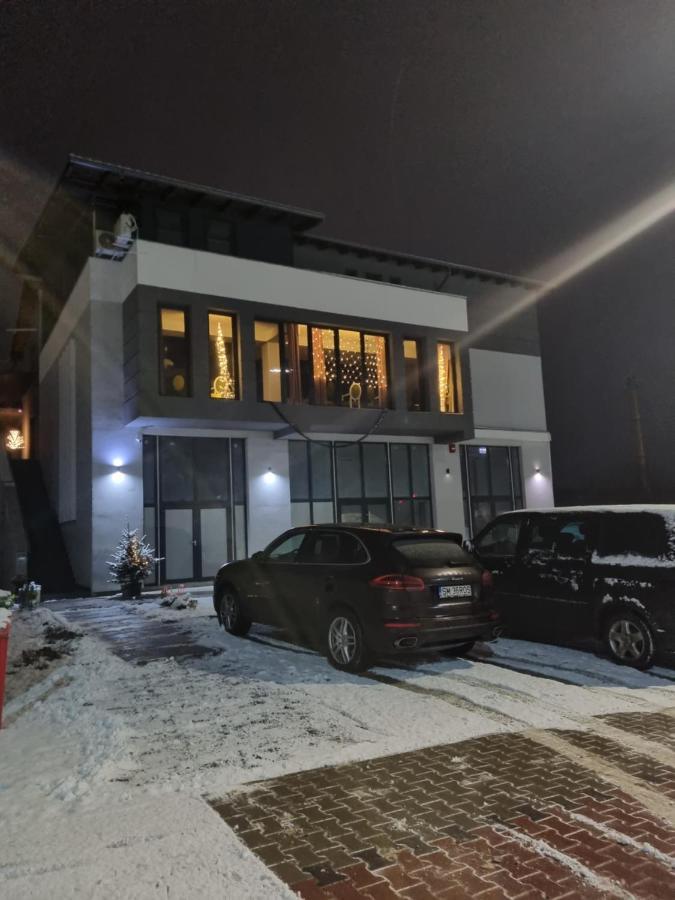 Nord Up Lägenhet Zalău Exteriör bild